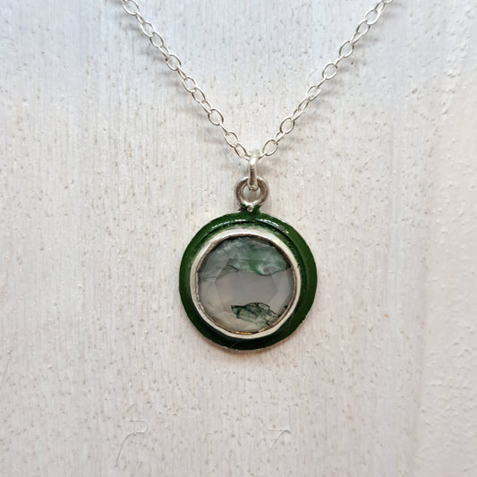 Moss agate pendant